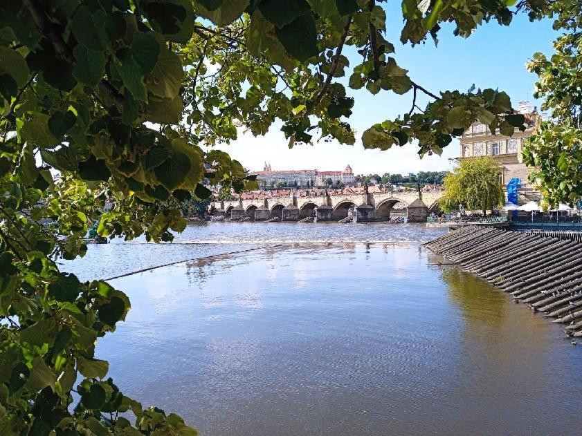 Cozy Studio In The Heart Of Old Prague Near The Charles Bridge Exterior foto